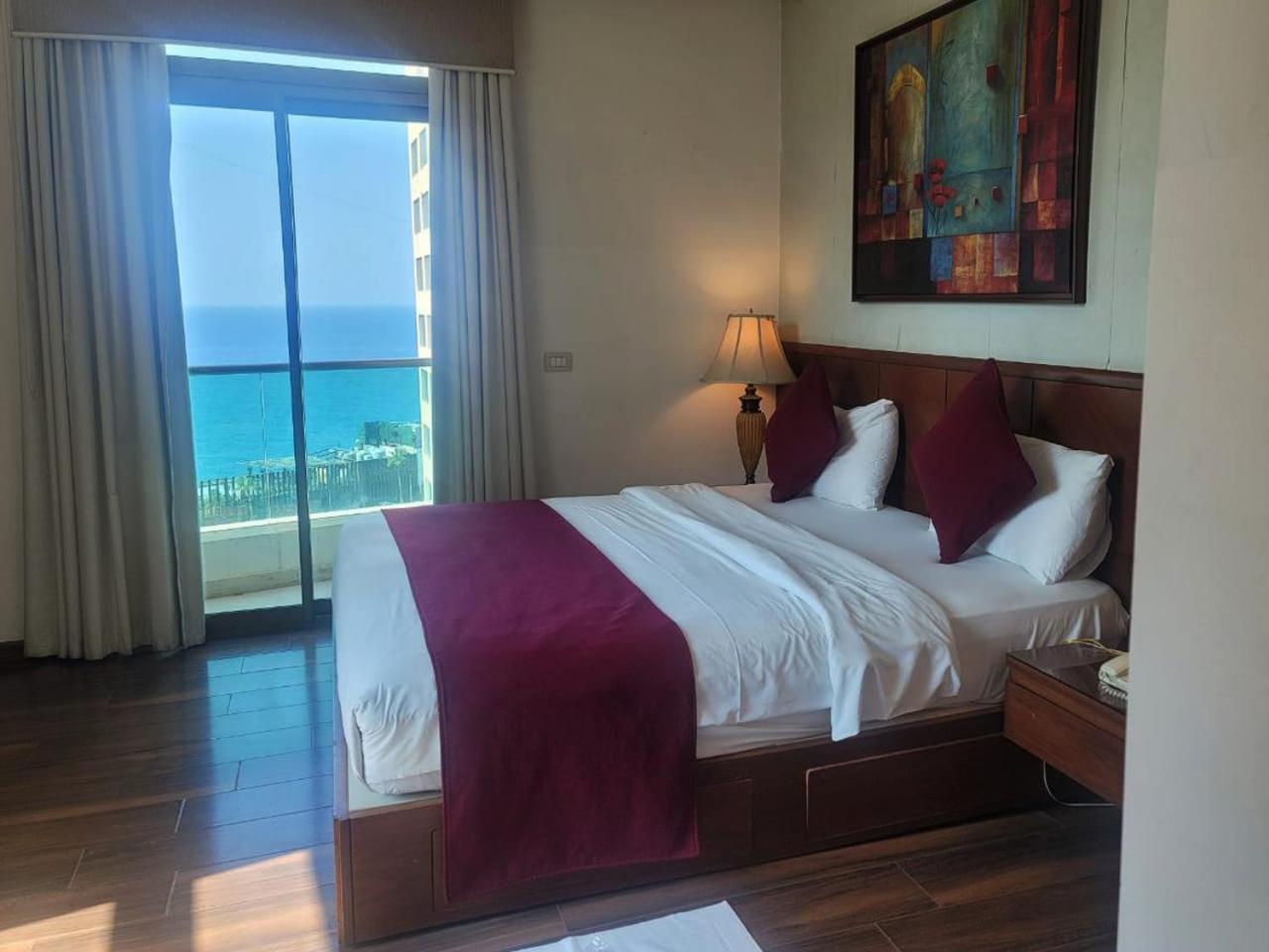 King Suites Hotel Бейрут Экстерьер фото